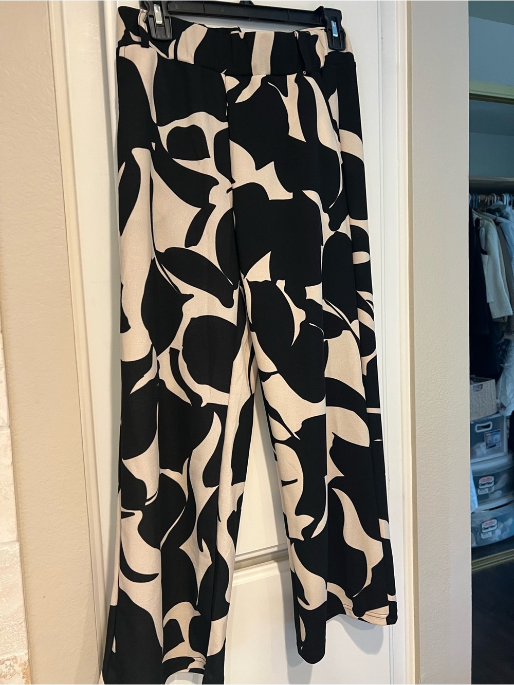 Black & Cream Abstract-Print Wide-Leg Jumpsuit